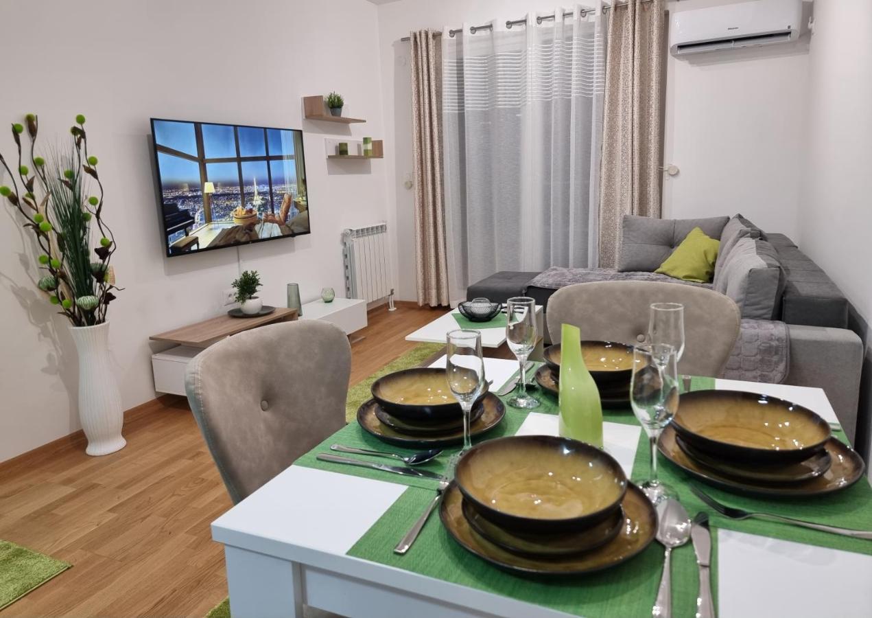 Modern & Trendy Apartment Skopje Eksteriør bilde