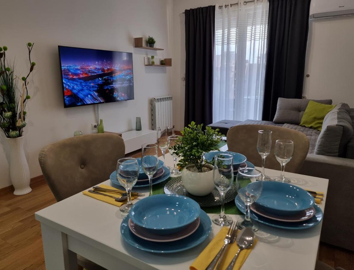 Modern & Trendy Apartment Skopje Eksteriør bilde