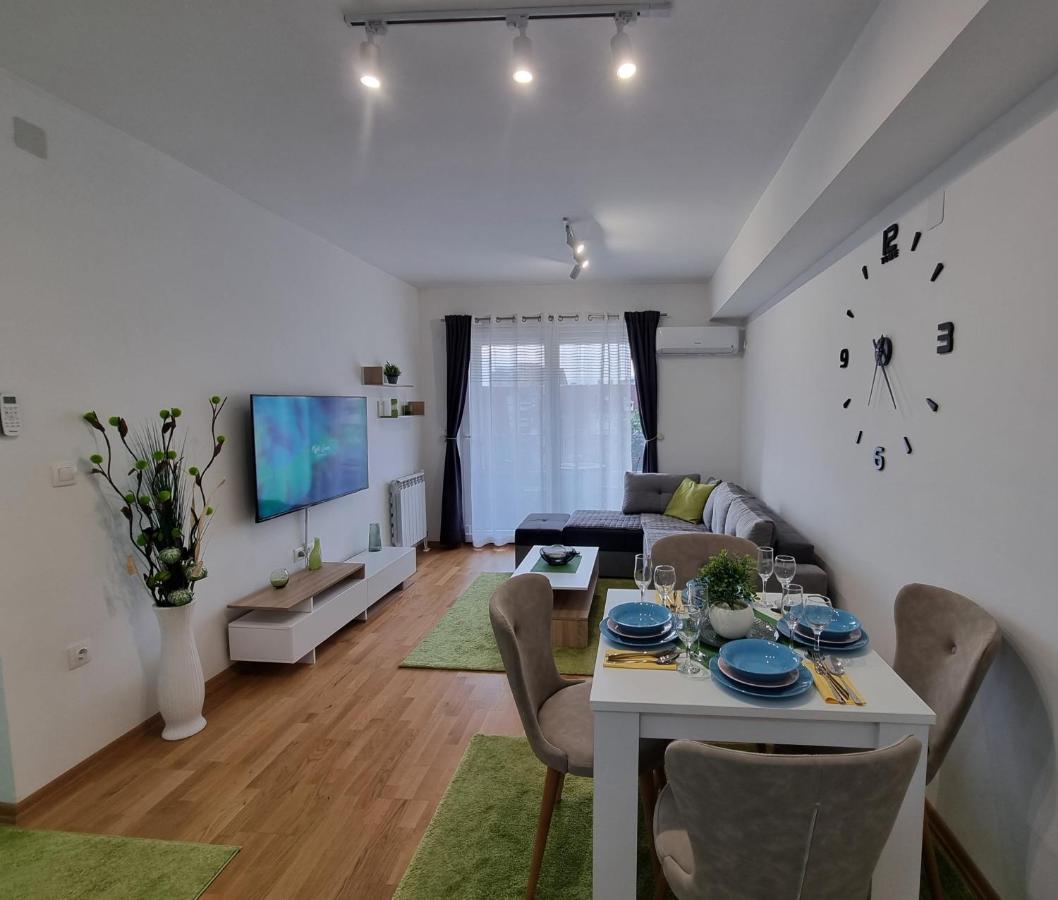 Modern & Trendy Apartment Skopje Eksteriør bilde
